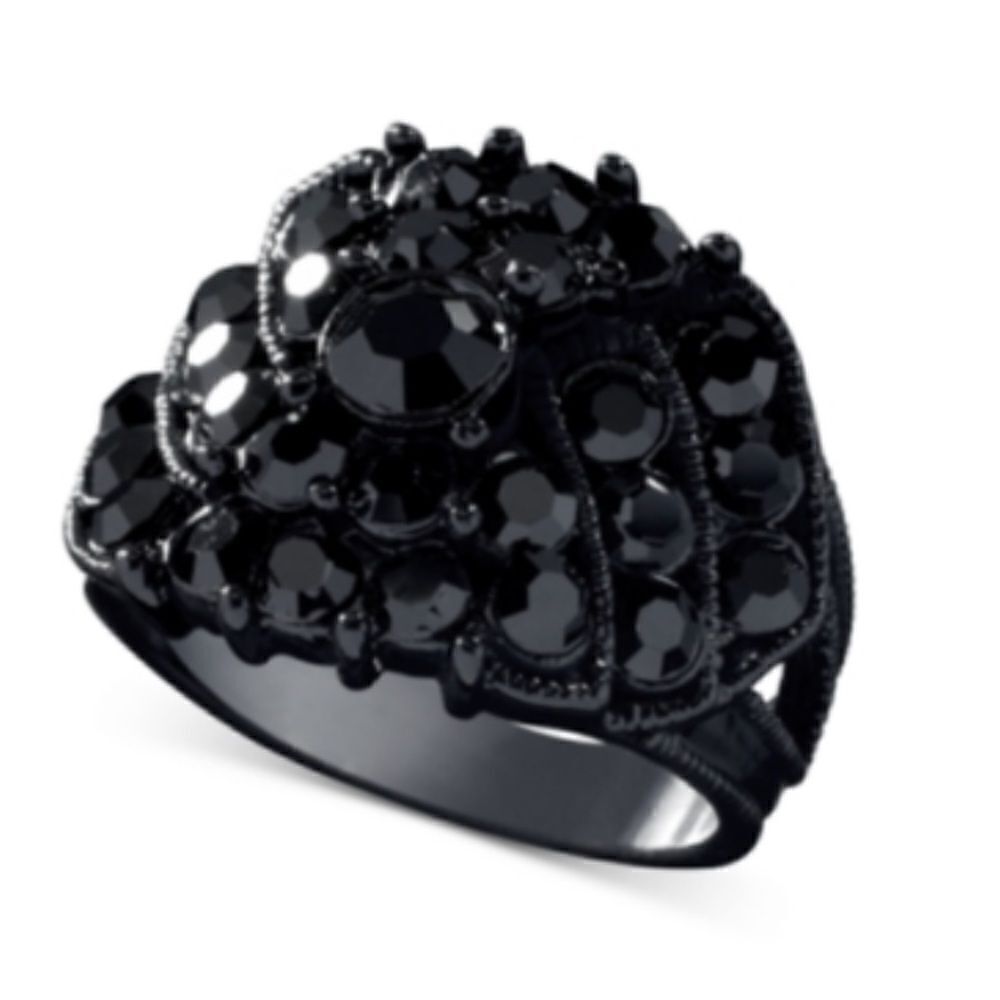 NWT Guess Jet Black Crystal Accent Ring size 8